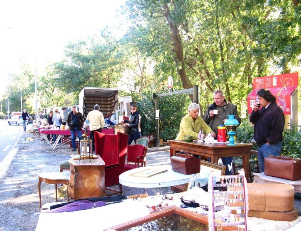 France Local shops - French Brocante